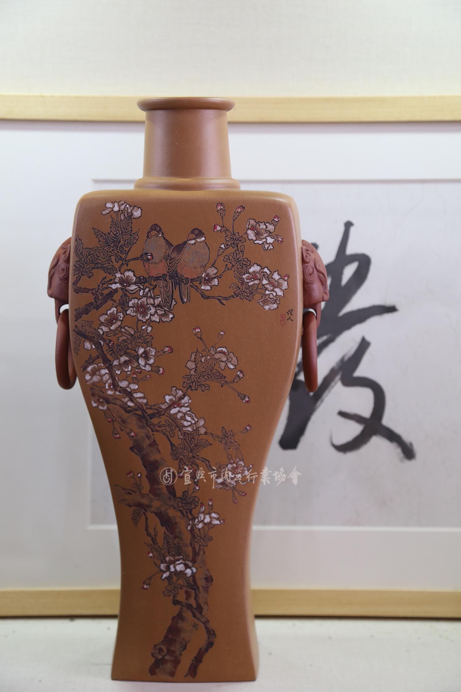 1767055155743844.jpg 美肩瓶《春雪》.jpg